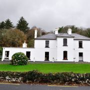 Kylemore教堂和维多利亚庄园